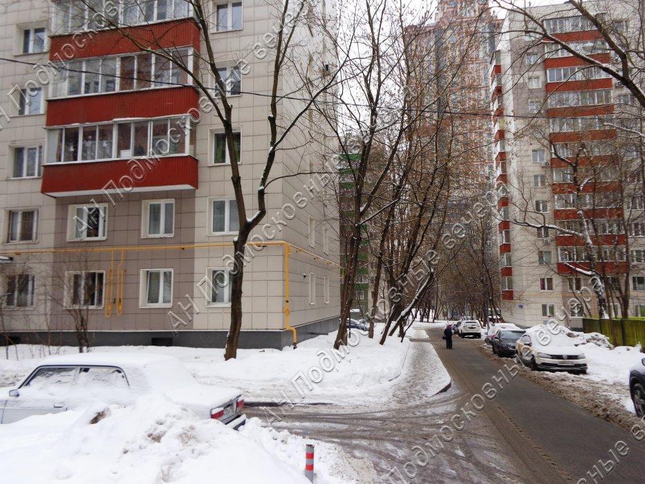 Продажа 3-комнатной квартиры, Москва, Новощукинская улица,  14