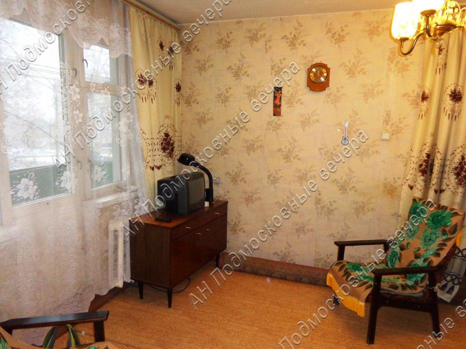 Продажа 2-комнатной квартиры, Коломна, улица Гагарина,  78