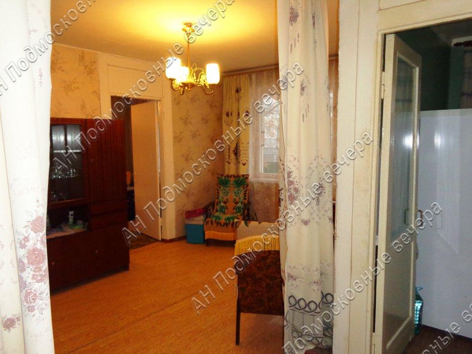 Продажа 2-комнатной квартиры, Коломна, улица Гагарина,  78