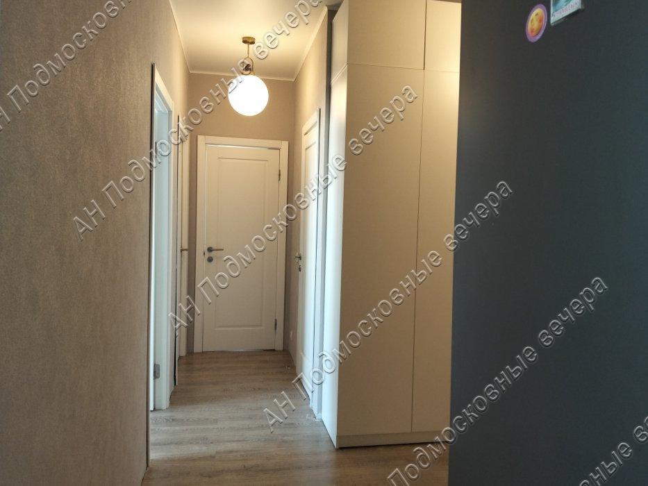 Продажа 2-комнатной квартиры, Путилково, Просторная улица,  16