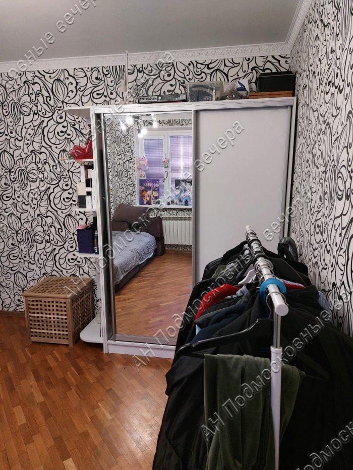 Продажа 2-комнатной квартиры, Лобня, Текстильная улица,  12